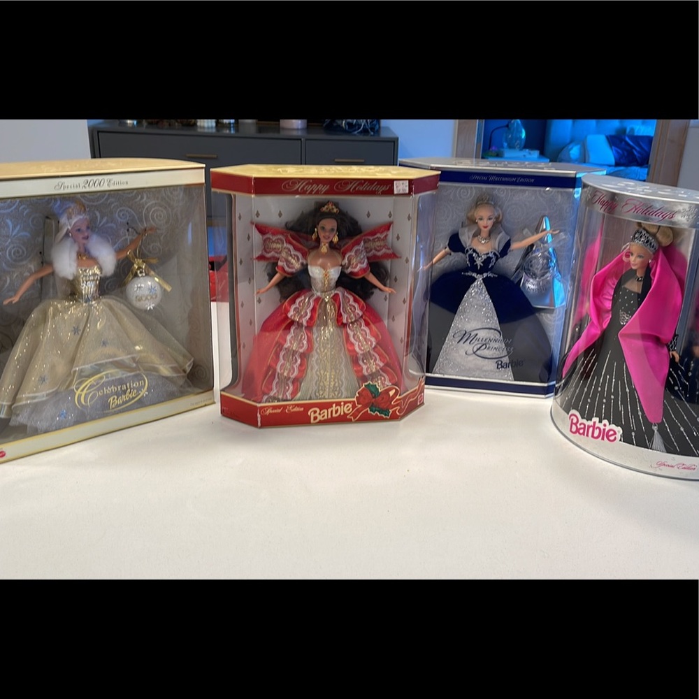 Holiday Barbie Collection 1997 - 2001